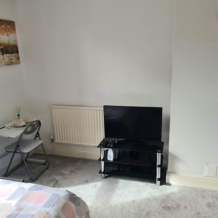 A Private & Beautiful Bedroom With Shared Bathroom In The Heart Of Bournemouth Zewnętrze zdjęcie