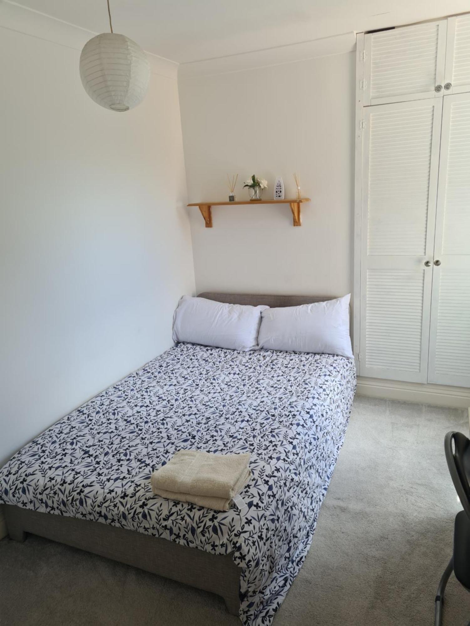 A Private & Beautiful Bedroom With Shared Bathroom In The Heart Of Bournemouth Pokój zdjęcie