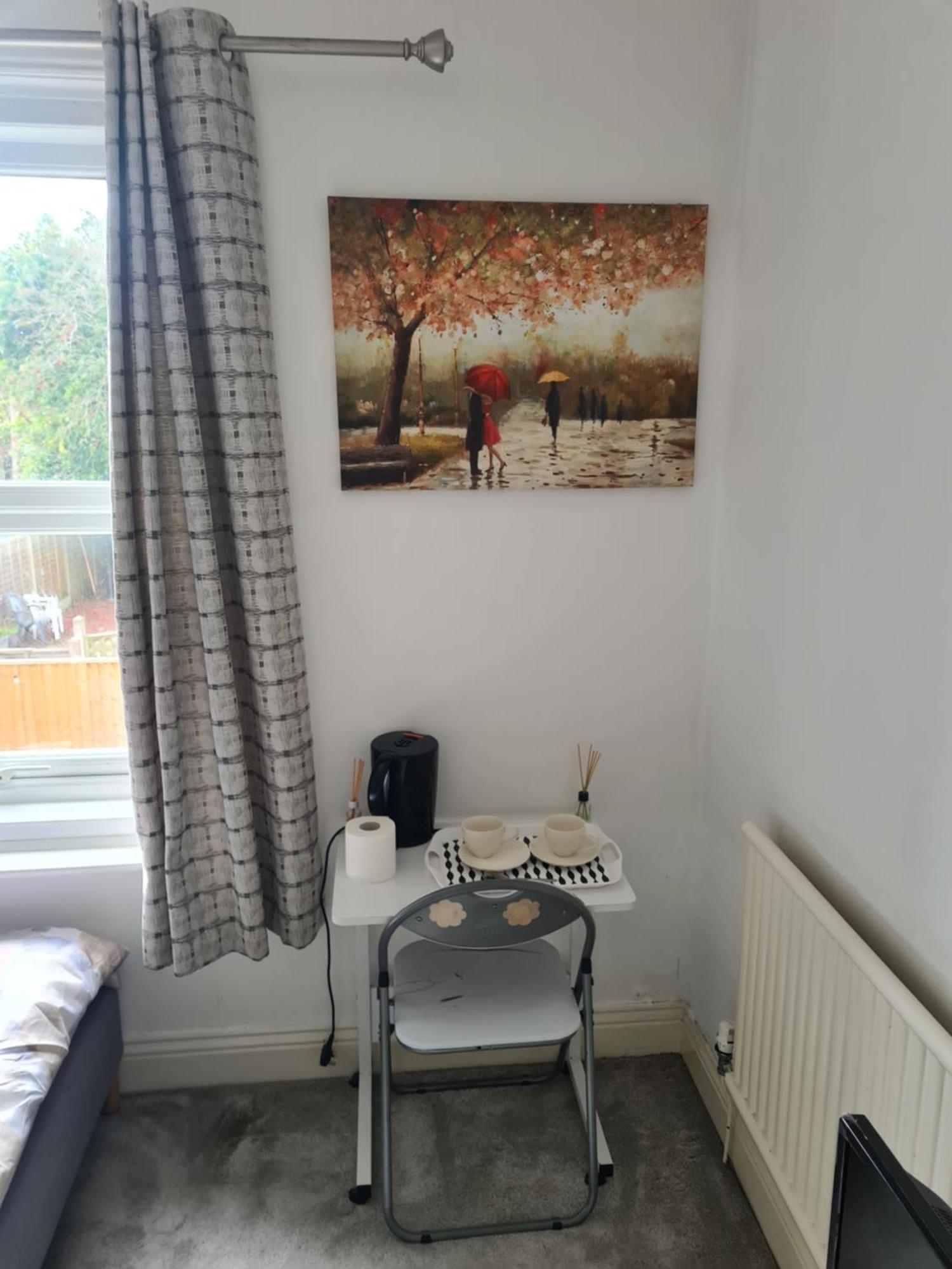 A Private & Beautiful Bedroom With Shared Bathroom In The Heart Of Bournemouth Zewnętrze zdjęcie